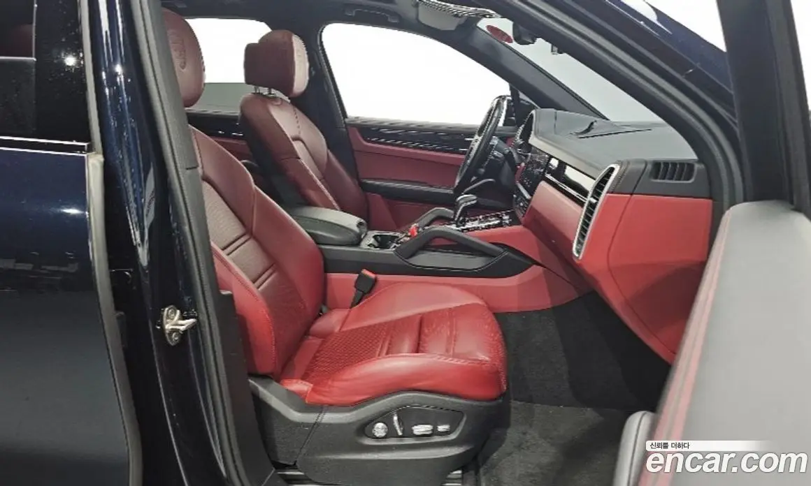 Porsche Cayenne 2021 3.0 автомат (гидро), фото 11