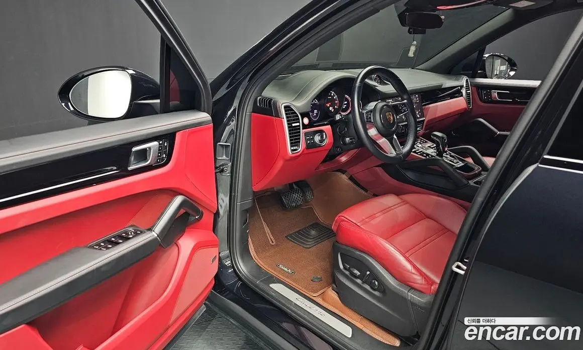 Porsche Cayenne 2022 3.0 автомат (гидро), фото 17
