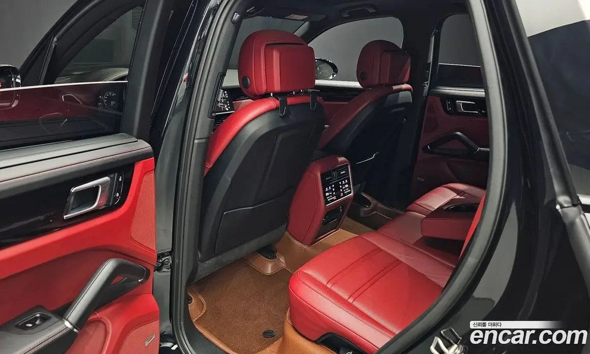 Porsche Cayenne 2022 3.0 автомат (гидро), фото 18