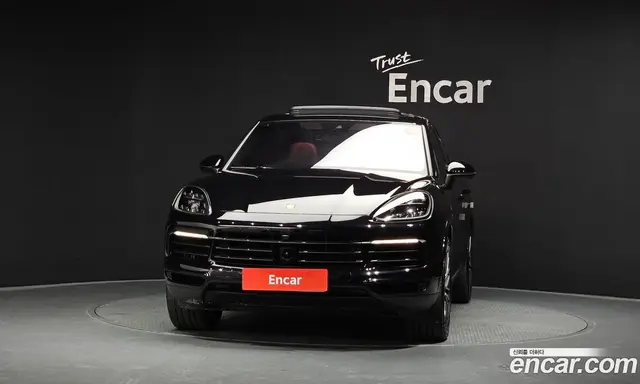 Porsche Cayenne 2022 3.0 автомат (гидро), миниатюра 3