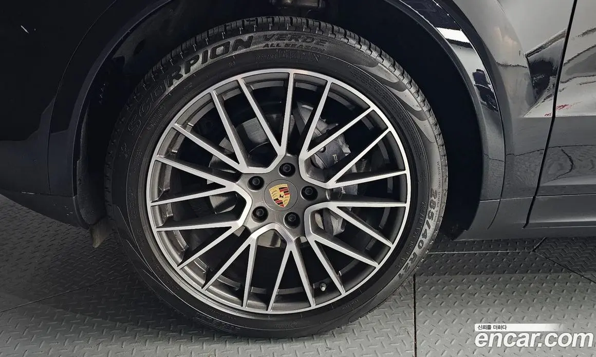 Porsche Cayenne 2022 3.0 автомат (гидро), фото 5