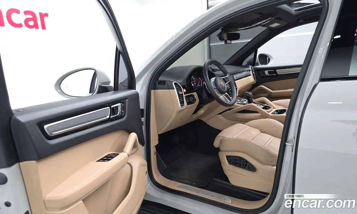 Porsche Cayenne 2023 3.0 автомат (гидро), фото 10