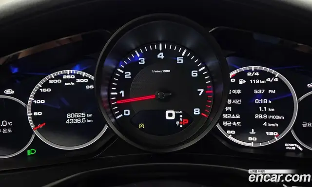 Porsche Panamera 2018 3.0 автомат (гидро), миниатюра 11