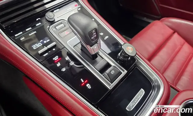 Porsche Panamera 2018 3.0 автомат (гидро), миниатюра 12