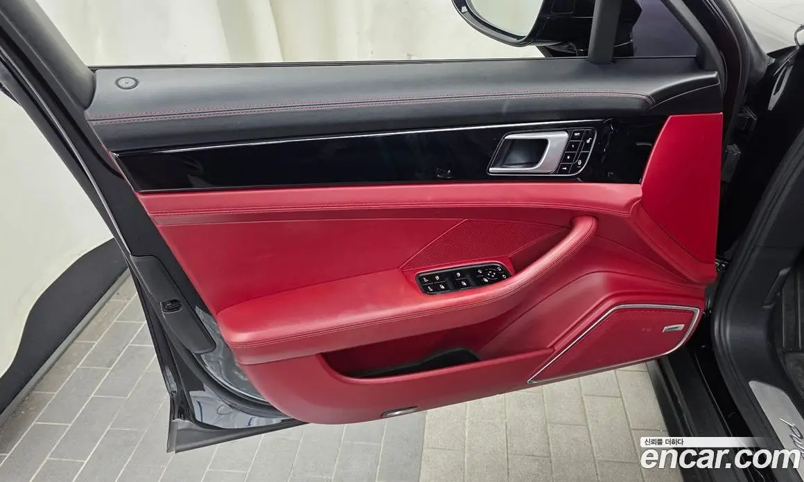 Porsche Panamera 2018 3.0 автомат (гидро), фото 14