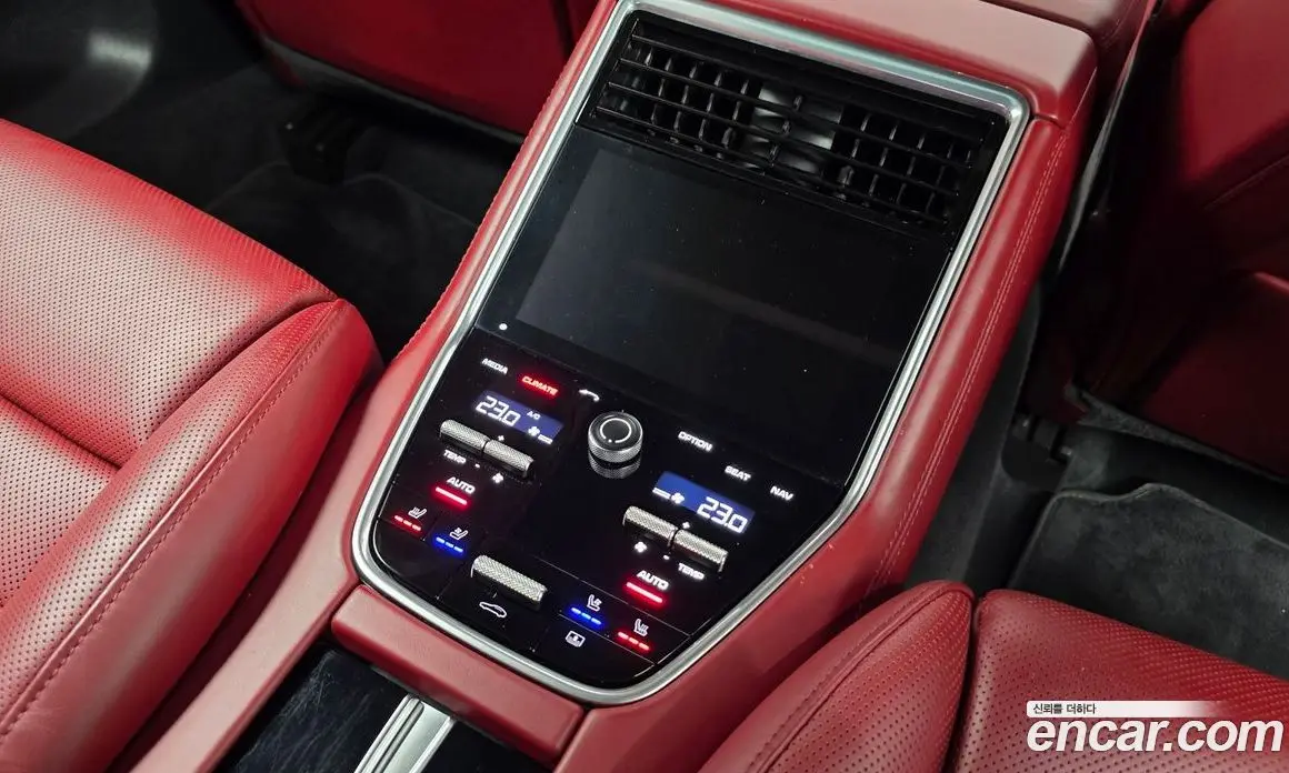 Porsche Panamera 2018 3.0 автомат (гидро), фото 24