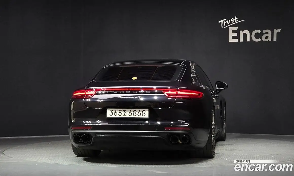 Porsche Panamera 2018 3.0 автомат (гидро), фото 4