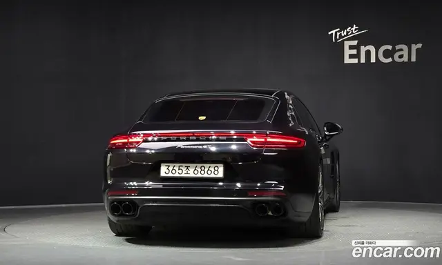 Porsche Panamera 2018 3.0 автомат (гидро), миниатюра 4