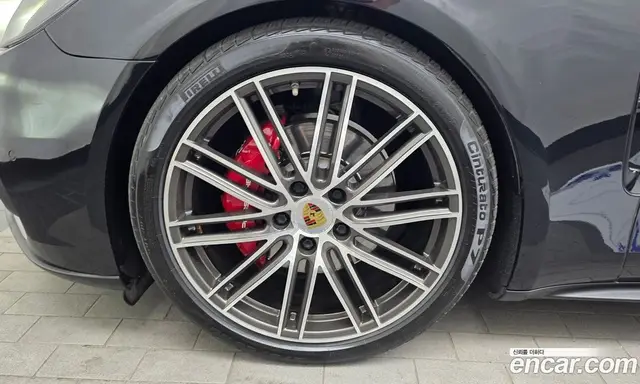 Porsche Panamera 2018 3.0 автомат (гидро), миниатюра 5