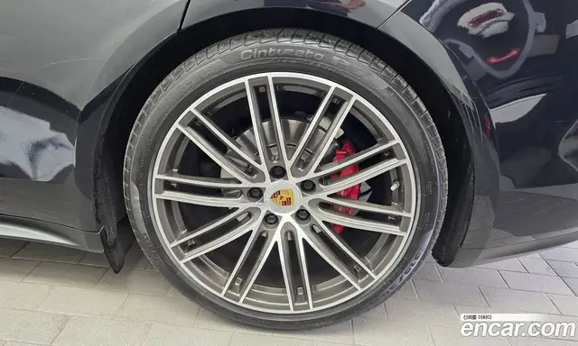 Porsche Panamera 2018 3.0 автомат (гидро), миниатюра 7