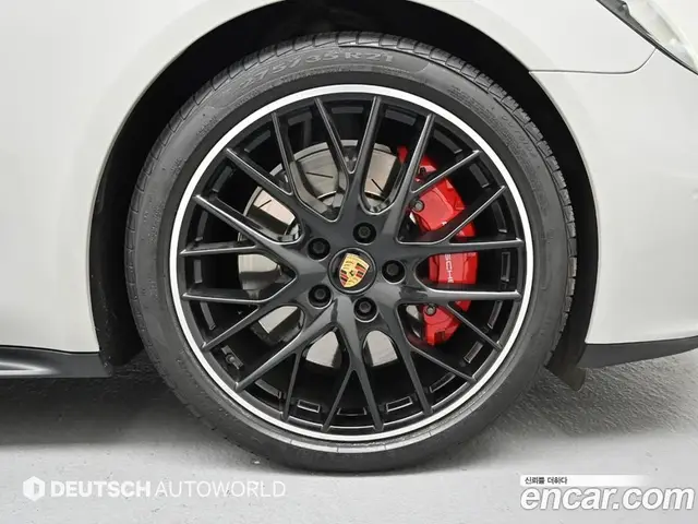 Porsche Panamera 2021 4.0 автомат (гидро), миниатюра 5