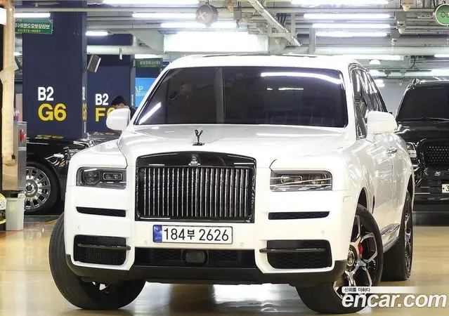 Rolls-Royce Cullinan 2023 6.7 автомат (гидро), миниатюра 1 Rolls-Royce Cullinan 2023 6.7 автомат (гидро), миниатюра 1
