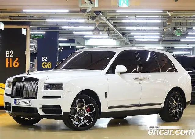 Rolls-Royce Cullinan 2023 6.7 автомат (гидро), миниатюра 2 Rolls-Royce Cullinan 2023 6.7 автомат (гидро), миниатюра 2