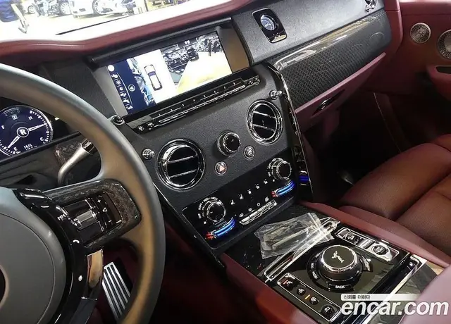 Rolls-Royce Cullinan 2023 6.7 автомат (гидро), миниатюра 12