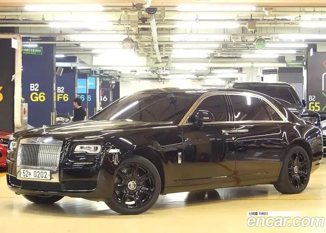 Rolls-Royce Ghost 2016 6.6 автомат (гидро), миниатюра 2 Rolls-Royce Ghost 2016 6.6 автомат (гидро), миниатюра 2