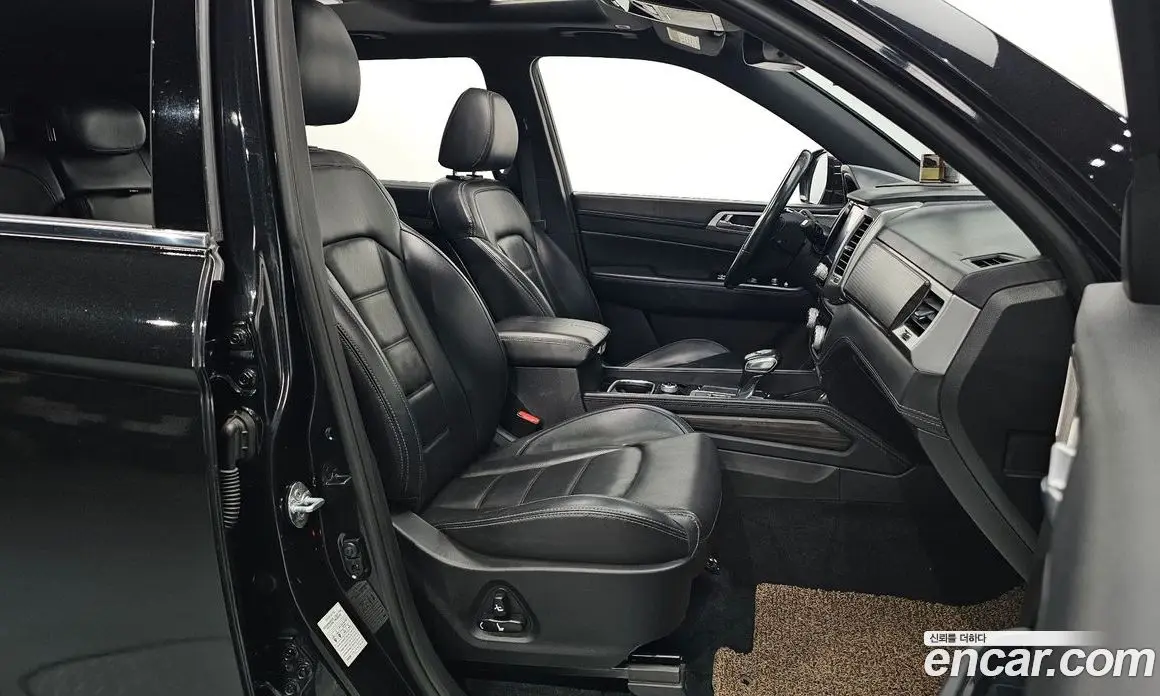 SsangYong Rexton 2018 2.2 автомат (гидро), фото 13