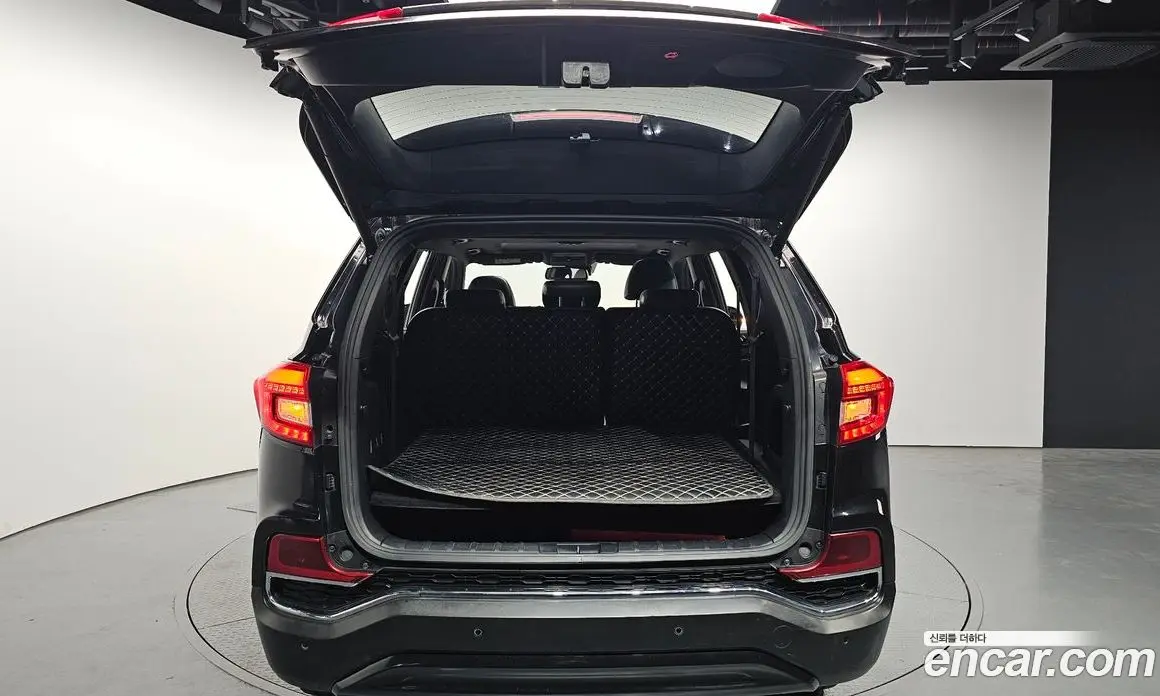 SsangYong Rexton 2018 2.2 автомат (гидро), фото 26