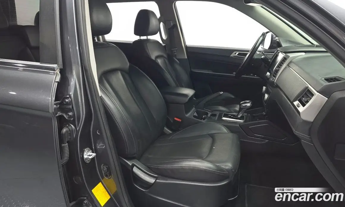 SsangYong Rexton 2019 2.2 автомат (гидро), фото 18