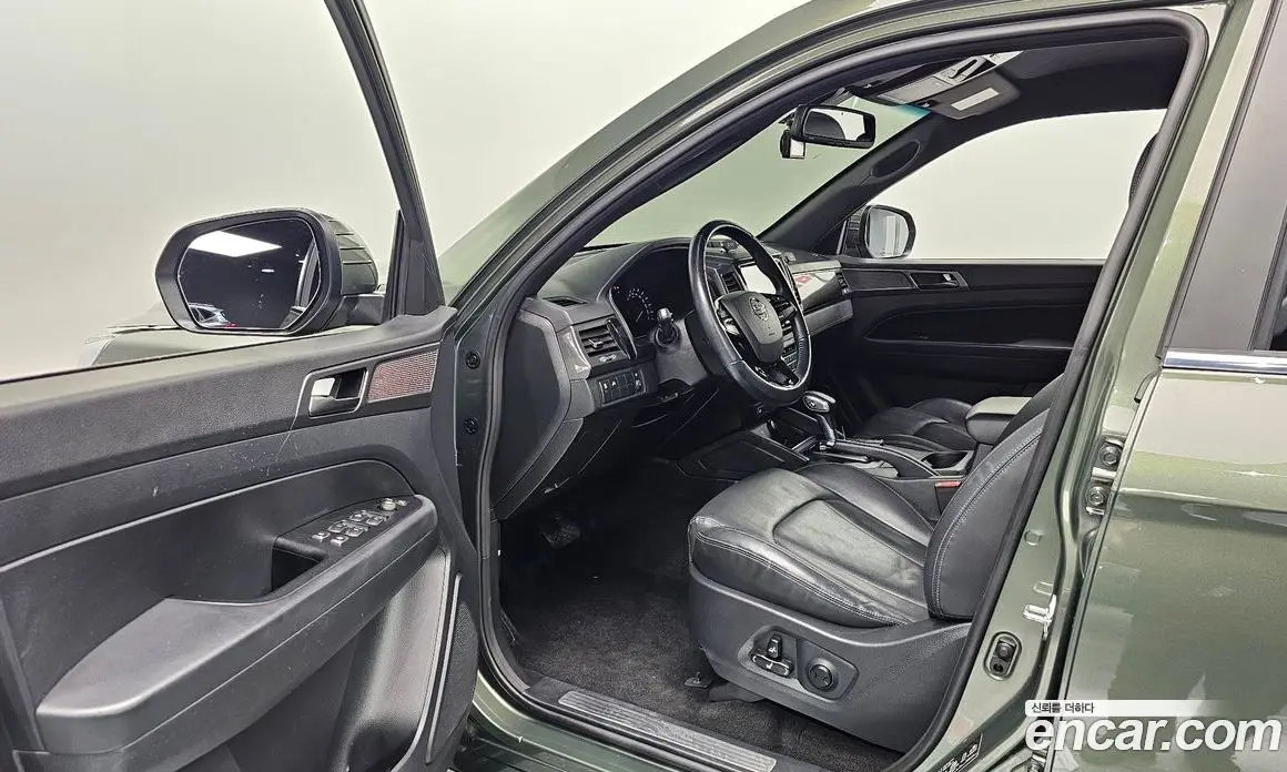 SsangYong Rexton 2021 2.2 автомат (гидро), фото 13
