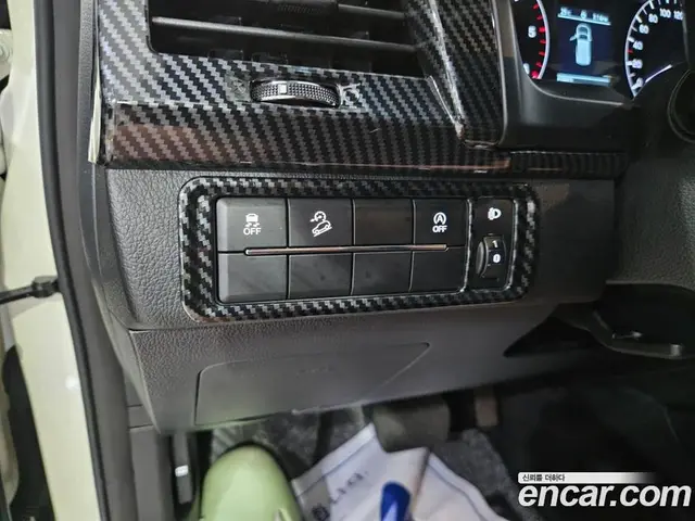 SsangYong Rexton 2022 2.2 автомат (гидро), миниатюра 9
