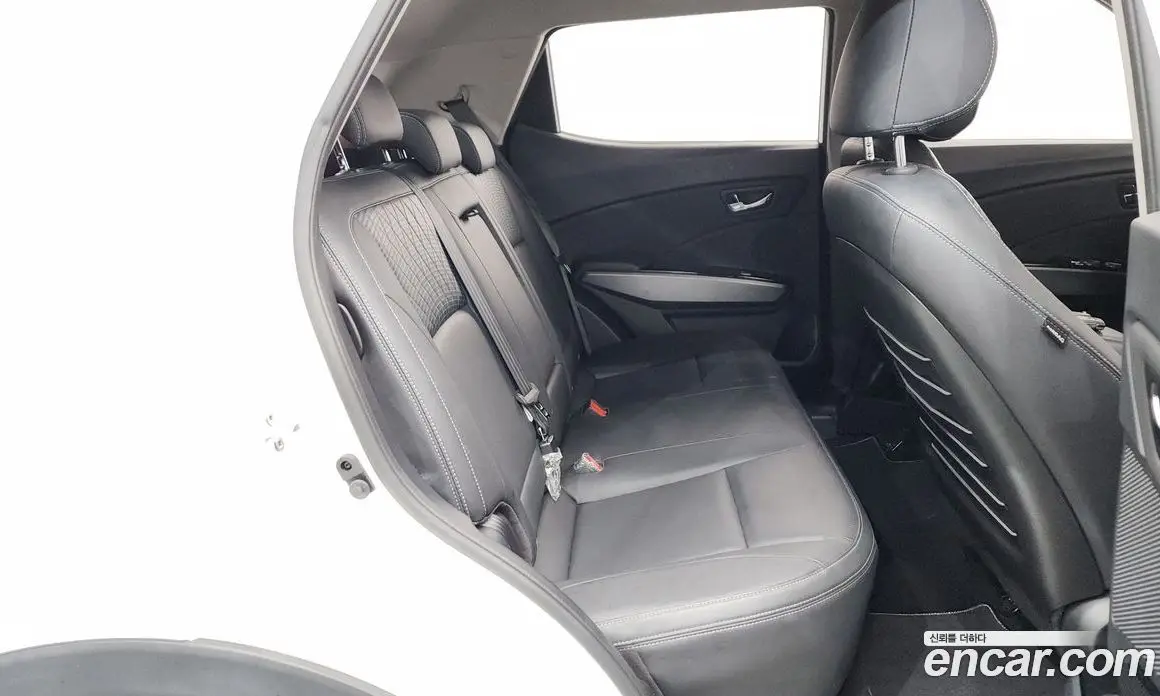 SsangYong TIBOLI 2017 1.6 автомат (гидро), фото 17