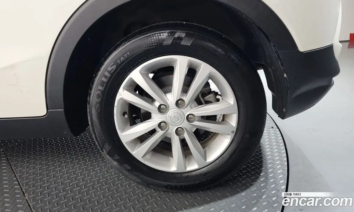 SsangYong TIBOLI 2017 1.6 автомат (гидро), фото 7
