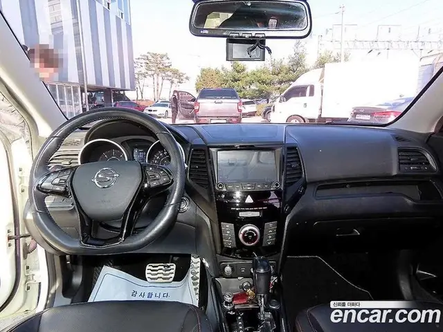 SsangYong TIBOLI 2017 1.6 автомат (гидро), миниатюра 7