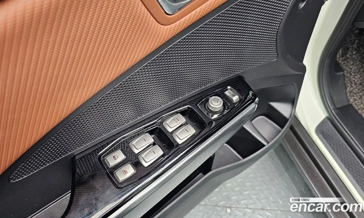 SsangYong TIBOLI 2019 1.6 автомат (гидро), фото 27