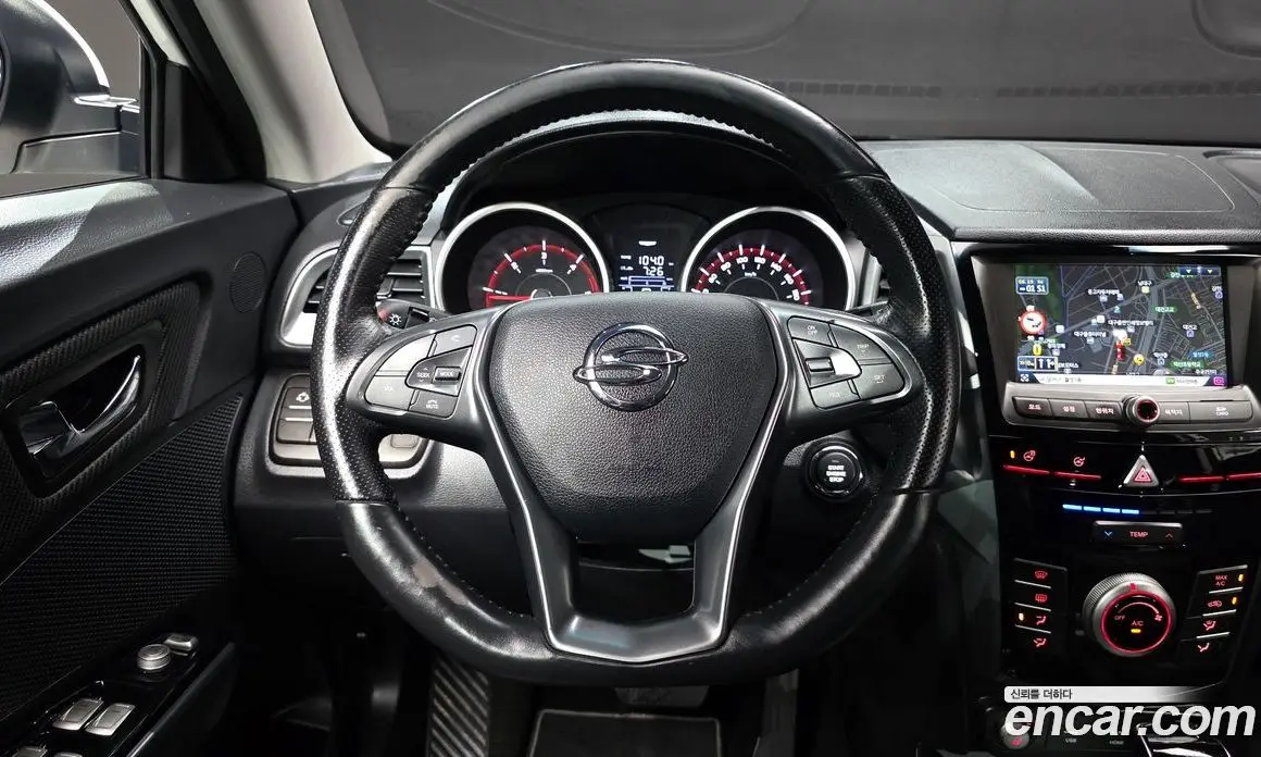 SsangYong TIBOLI 2019 1.6 автомат (гидро), фото 13