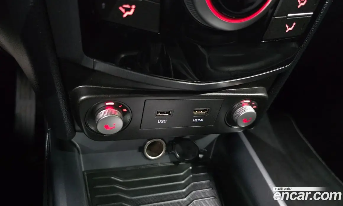 SsangYong TIBOLI 2019 1.6 автомат (гидро), фото 18