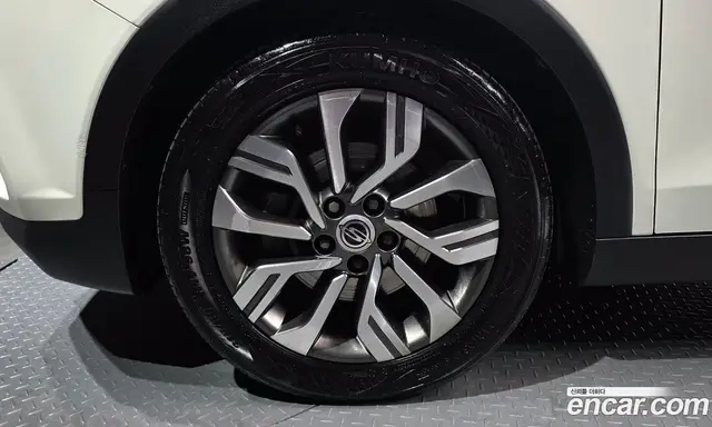 SsangYong TIBOLI 2019 1.6 автомат (гидро), миниатюра 5