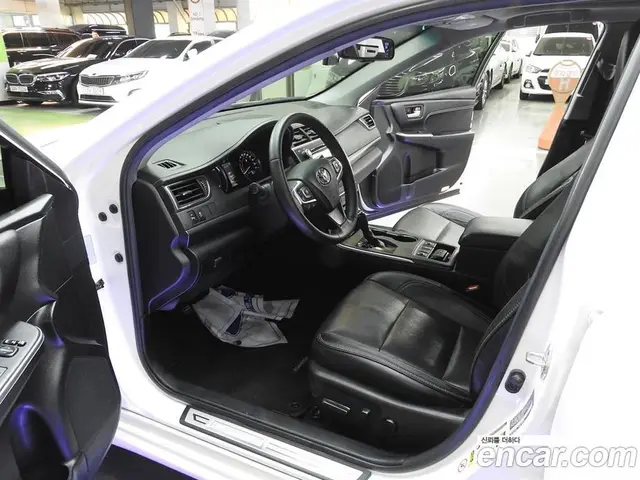 Toyota Camry 2017 2.5 автомат (гидро), миниатюра 11 Toyota Camry 2017 2.5 автомат (гидро), миниатюра 11