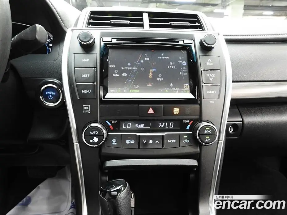 Toyota Camry 2017 2.5 автомат (гидро), фото 15 Toyota Camry 2017 2.5 автомат (гидро), фото 15
