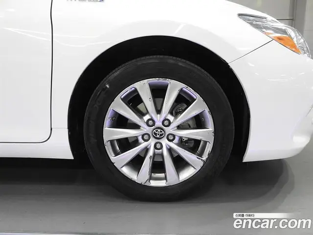 Toyota Camry 2017 2.5 автомат (гидро), миниатюра 5 Toyota Camry 2017 2.5 автомат (гидро), миниатюра 5