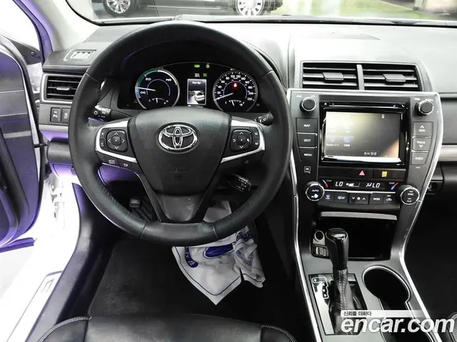 Toyota Camry 2017 2.5 автомат (гидро), миниатюра 8 Toyota Camry 2017 2.5 автомат (гидро), миниатюра 8