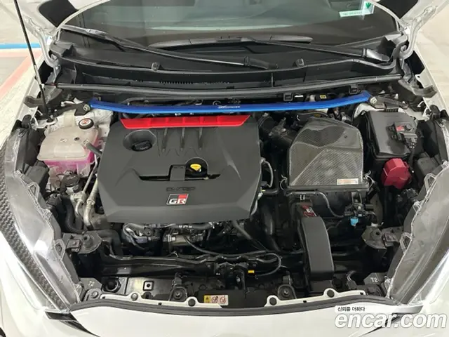 Toyota Yaris(Vitz) 2022 1.6 механика, миниатюра 8 Toyota Yaris(Vitz) 2022 1.6 механика, миниатюра 8