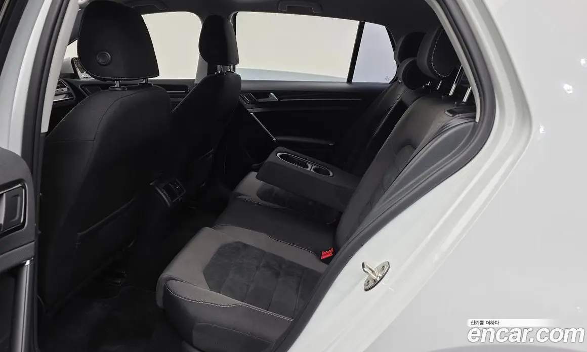 Volkswagen Golf 2014 2.0 автомат (гидро), фото 12