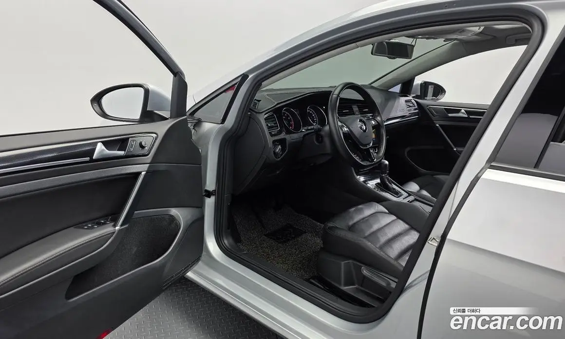 Volkswagen Golf 2014 1.4 автомат (гидро), фото 10