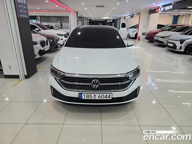 Volkswagen Jetta 2023 1.5 автомат (гидро), миниатюра 3