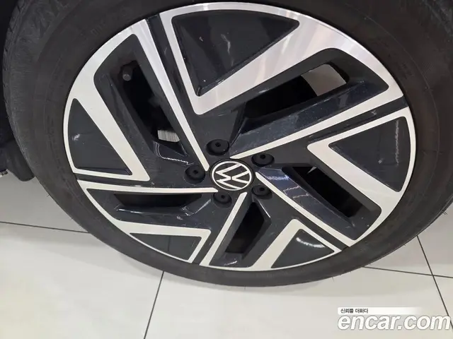 Volkswagen Jetta 2023 1.5 автомат (гидро), миниатюра 5