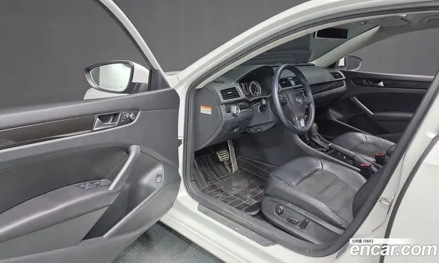 Volkswagen Passat 2014 1.8 автомат (гидро), миниатюра 12
