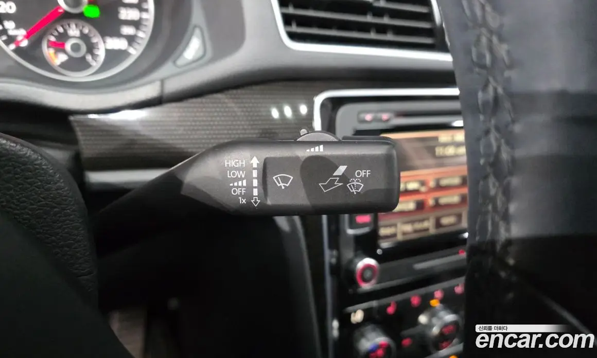 Volkswagen Passat 2014 1.8 автомат (гидро), фото 26