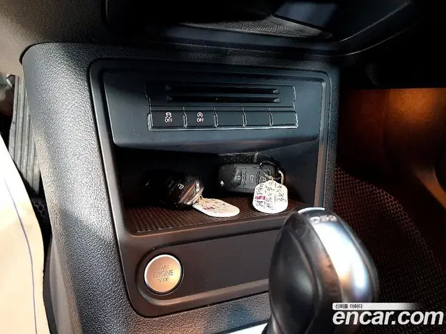 Volkswagen Tiguan 2015 2.0 автомат (гидро), миниатюра 12