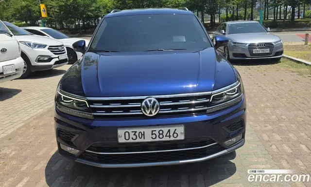 Volkswagen Tiguan 2018 2.0 автомат (гидро), миниатюра 3
