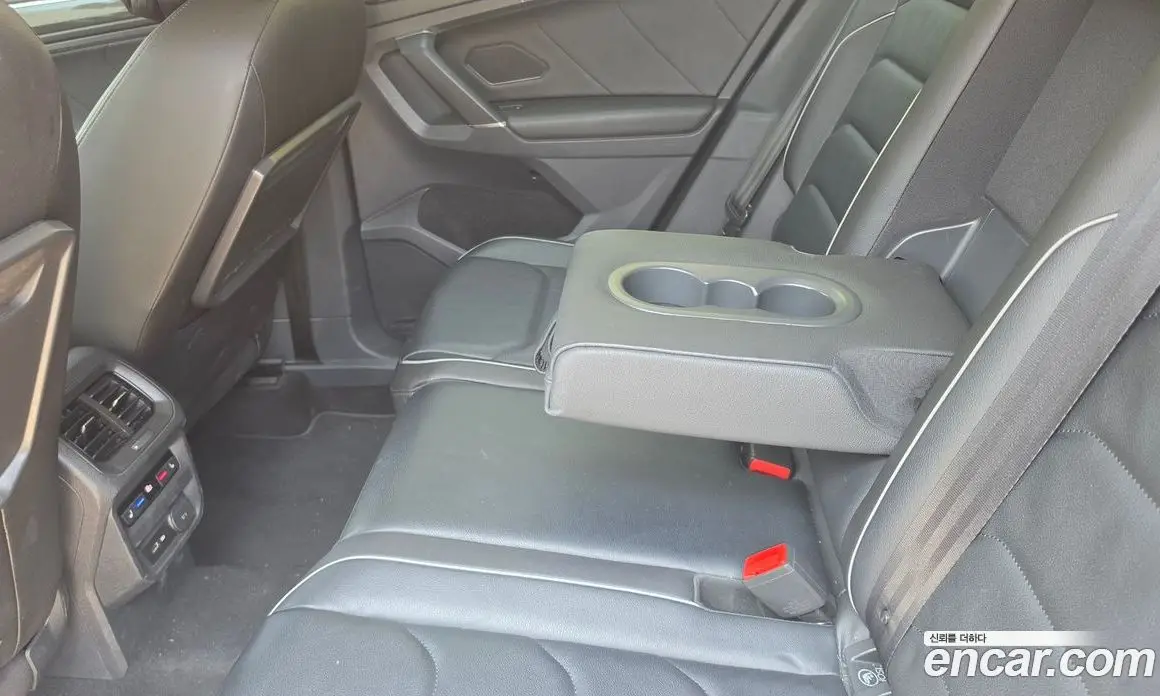 Volkswagen Tiguan 2018 2.0 автомат (гидро), фото 7