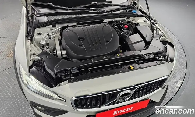 Volvo V60 2020 2.0 автомат (гидро), миниатюра 5