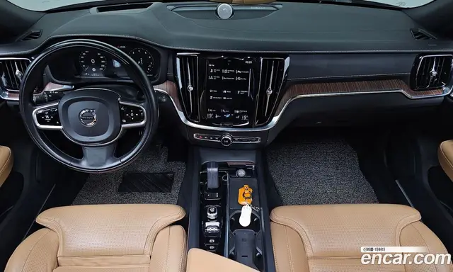 Volvo V60 2020 2.0 автомат (гидро), миниатюра 9