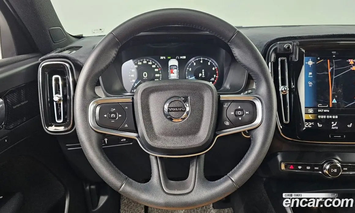 Volvo XC40 2021 2.0 автомат (гидро), фото 14