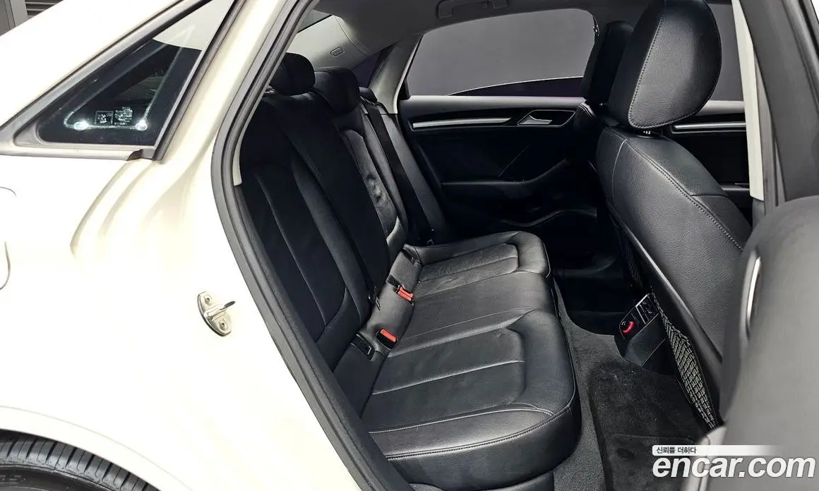Audi A3 2015 2.0 автомат (гидро), фото 11