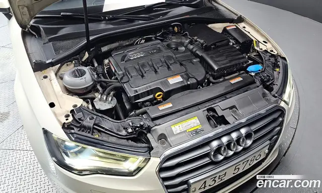 Audi A3 2015 2.0 автомат (гидро), миниатюра 6